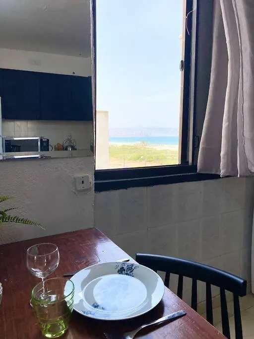 Apartment On The Mermaid Beach Qiryat Yam 0*,  Izrael