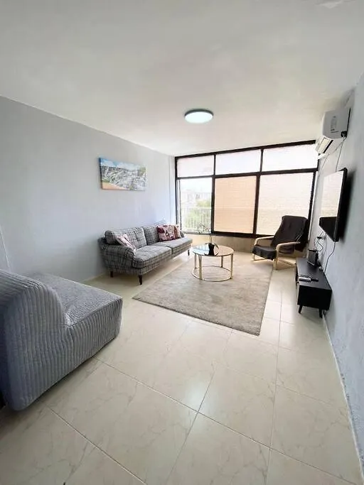 Apartment On The Mermaid Beach Qiryat Yam Izrael