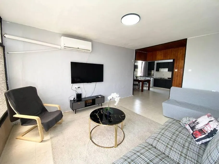 Apartment On The Mermaid Beach Qiryat Yam
